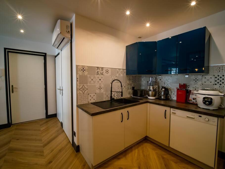 Mega Jeanne D'Arc Billard Baby Foot Logements Insolites Nancy Exterior foto